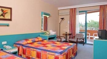 Angel Beach Hotel Tosmur Buitenkant foto